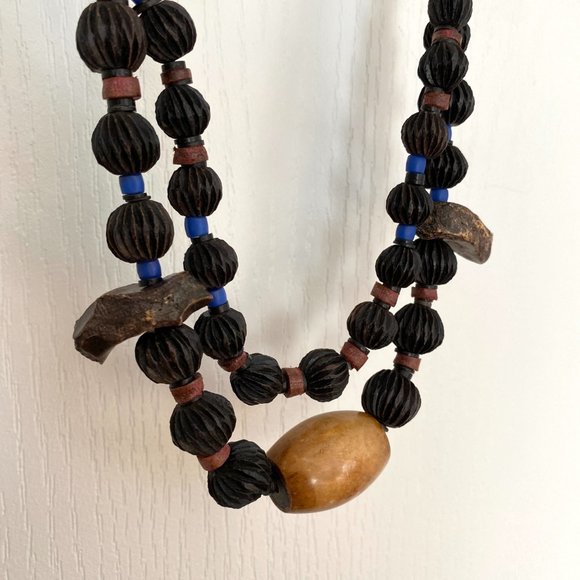 Handmade African Chunky Wood Beaded Necklace - Picture 5 of 13